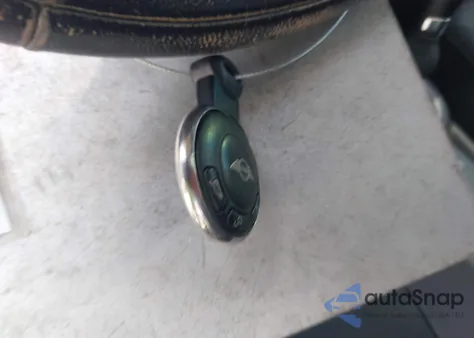 2013 Mini Cooper Cooper from USA, damaged, VIN WMWSU3C53DT679883